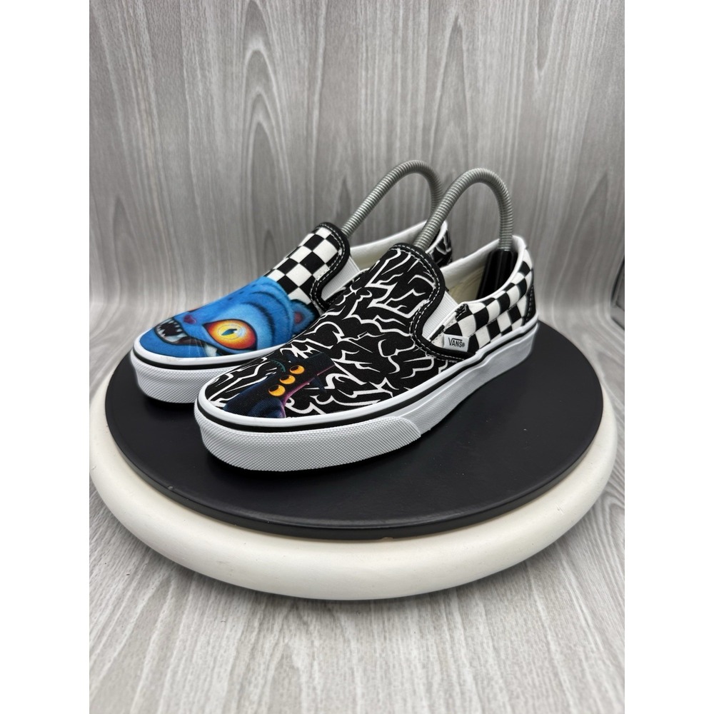 Vans x K-Pop Demon Hunters Classic Slip On Junior Size 5 Checkerboard Shoes NEW
